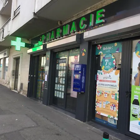 Apartman Grand Paris, Private Parking, Balcony And Metro, 24 Self Checking Bondy